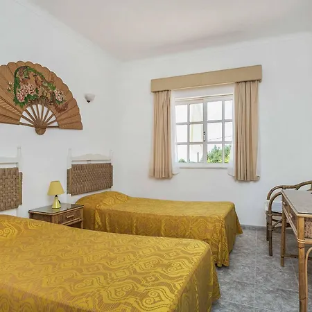 فيلة Cerrinho *
